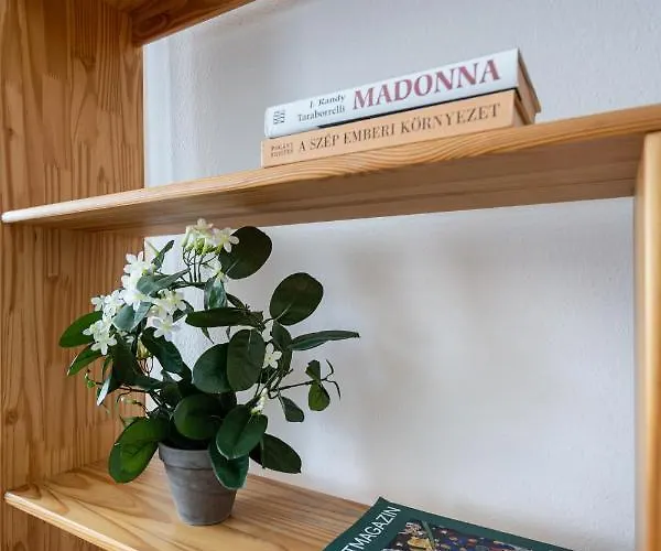 Apartment Setting Sun